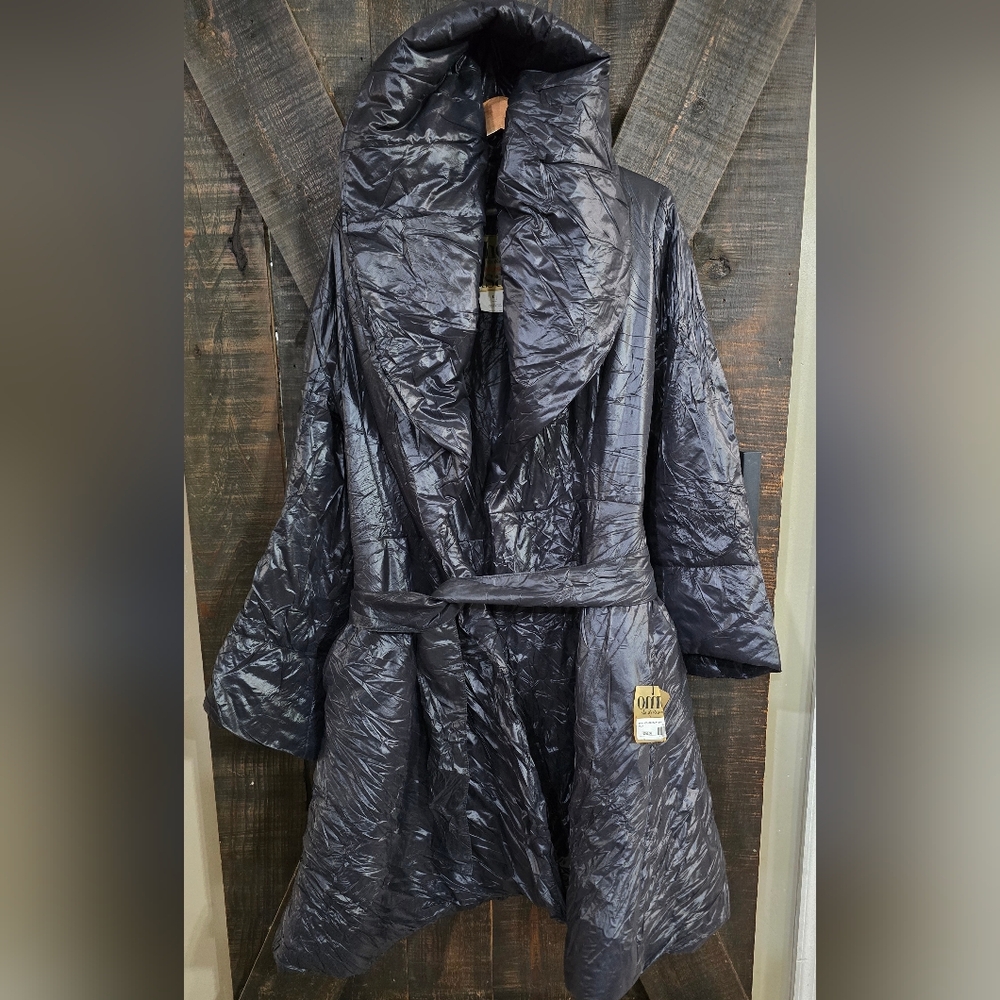 NWT RARE Vntg OMO Norma Kamali Sleeping Bag Black Puffer Shawl Peplum Coat Large